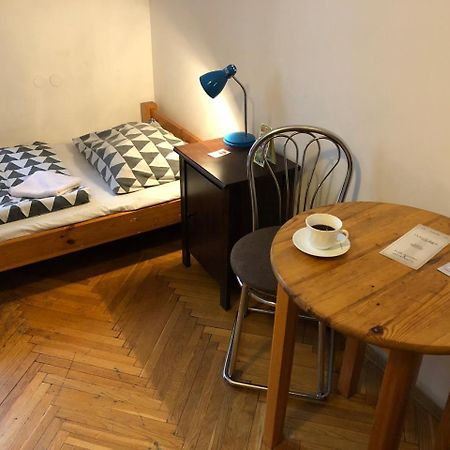 Hostel Bemma - Ozonowane Pokoje Wroclaw Luaran gambar
