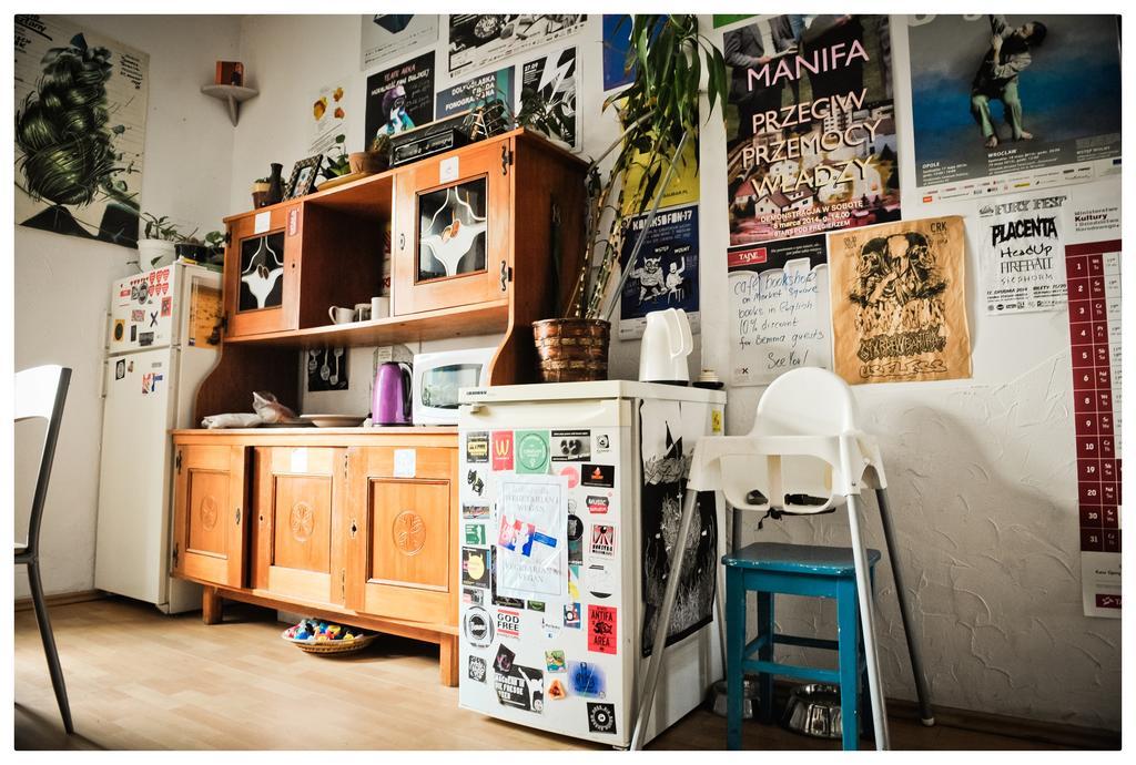 Hostel Bemma - Ozonowane Pokoje Wroclaw Luaran gambar
