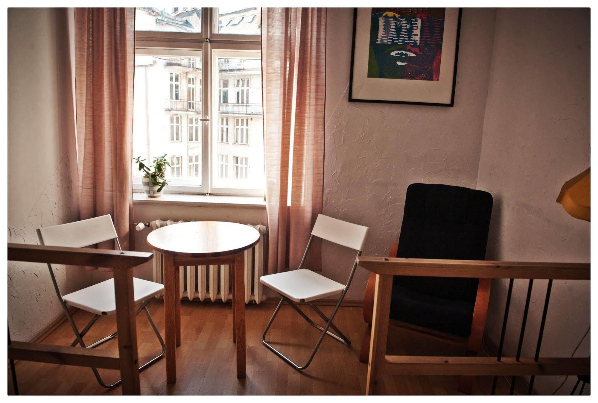 Hostel Bemma - Ozonowane Pokoje Wroclaw Luaran gambar