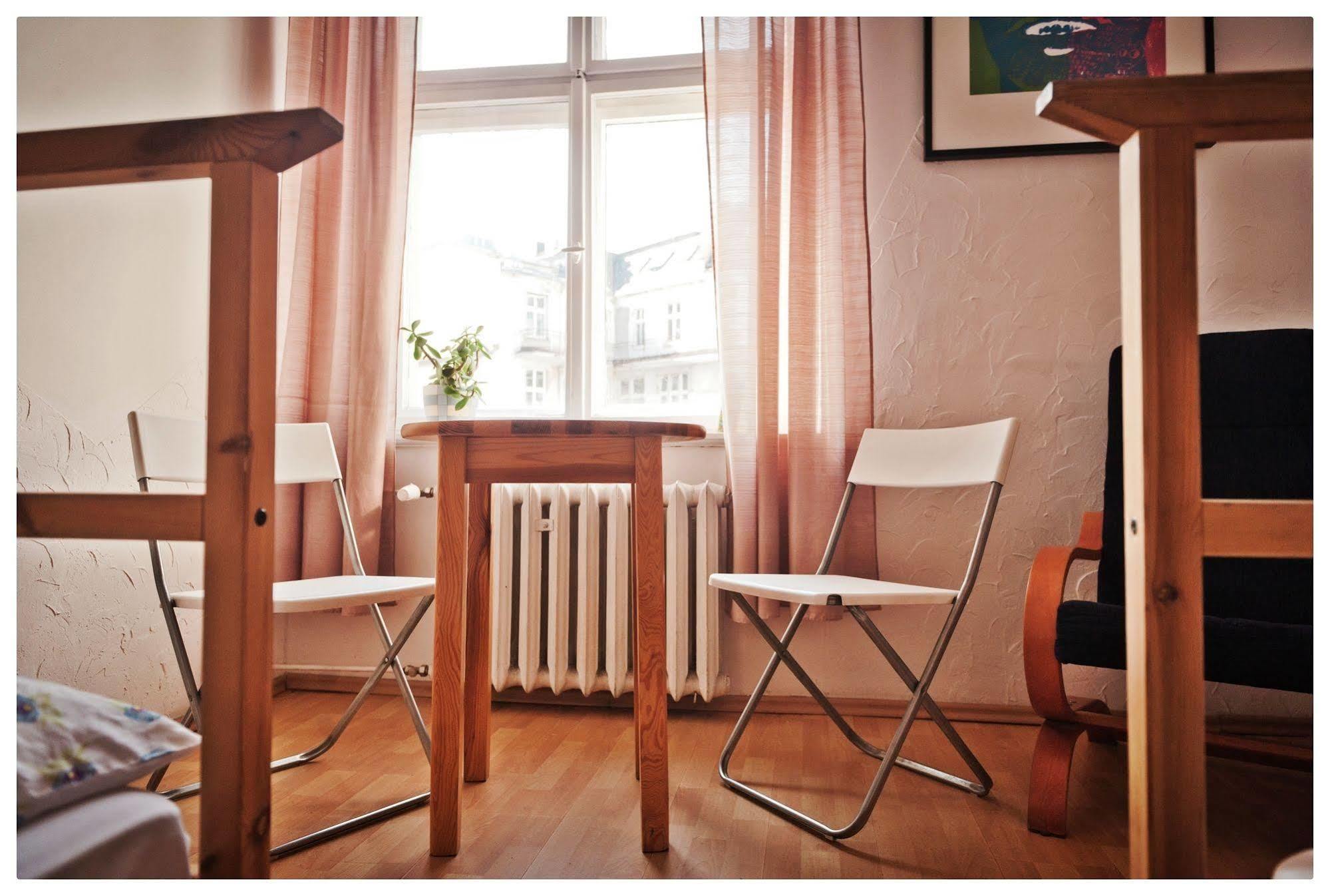 Hostel Bemma - Ozonowane Pokoje Wroclaw Luaran gambar
