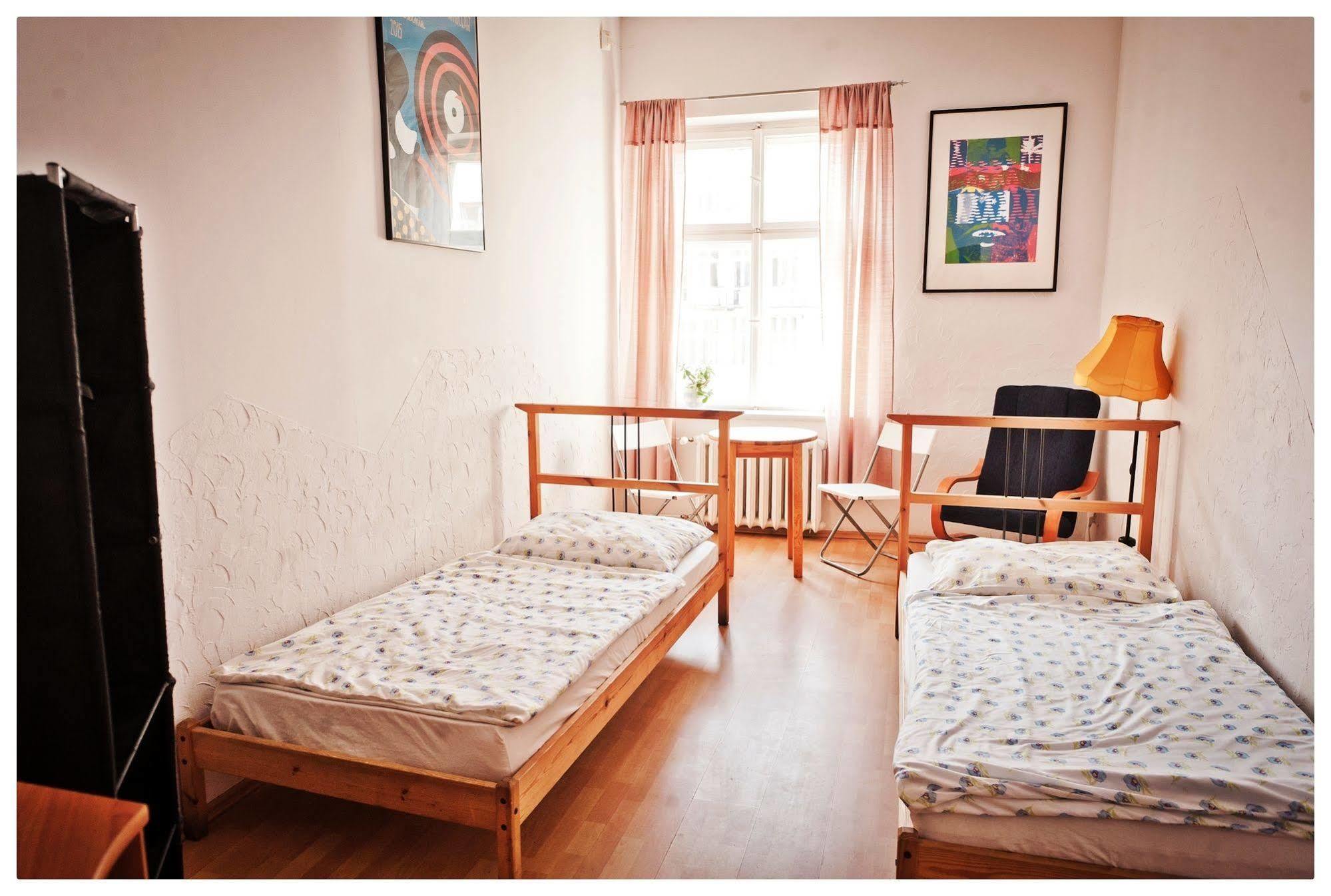 Hostel Bemma - Ozonowane Pokoje Wroclaw Luaran gambar