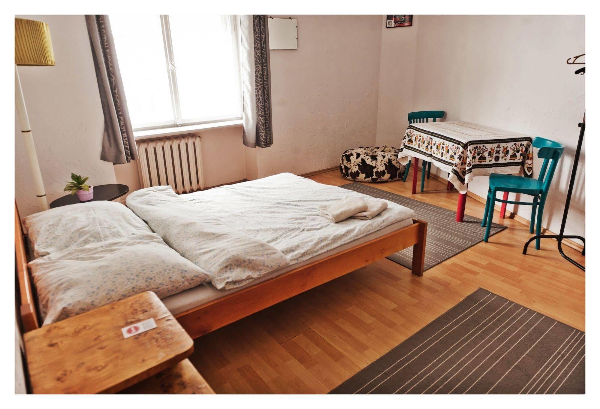 Hostel Bemma - Ozonowane Pokoje Wroclaw Luaran gambar